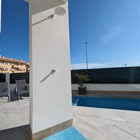 R-40-a Lujo Con Jacuzzi * Los Montesinos